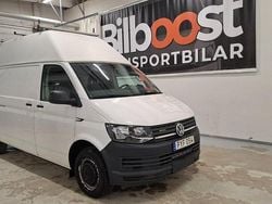 Vit Begagnad 2016 VW T6 Van | 198 750 kr (Lite dyr)
