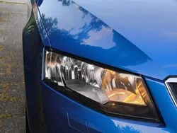 Blå Begagnad 2017 Skoda Octavia Ambition Kombi | 145 000 kr (Marknadspris)