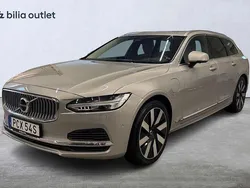 Silver Begagnad 2023 Volvo V90 Plus Kombi | 489 900 kr (Marknadspris)