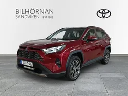 Röd Begagnad 2022 Toyota RAV4 Hybrid Executive SUV | 389 900 kr (Marknadspris)