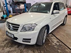 Vit Begagnad 2010 Mercedes GLK220 SUV | 110 000 kr (Dyr)