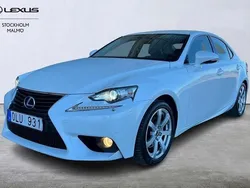 Vit Begagnad 2013 Lexus IS300h Sedan | 164 000 kr (Bra pris)