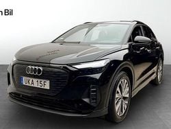 Svart Begagnad 2022 Audi Q4 e-tron Advanced SUV | 409 000 kr (Lite dyr)