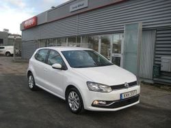 Vit Begagnad 2015 VW Polo Halvkombi | 119 800 kr (Marknadspris)