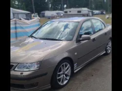 Brun Begagnad 2004 Saab 9-3 Aero Sedan | 17 000 kr (Bra pris)