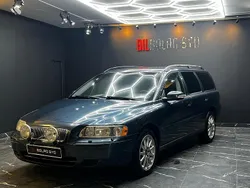 Blå Begagnad 2006 Volvo V70 Kombi | 34 800 kr (Marknadspris)