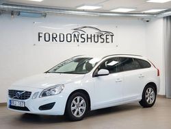 Vit Begagnad 2012 Volvo V60 Kinetic Kombi | 89 900 kr (Marknadspris)