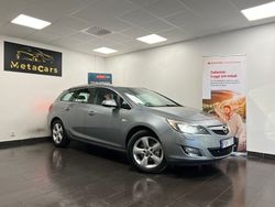 Grå Begagnad 2012 Opel Astra Kombi | 69 900 kr (Marknadspris)