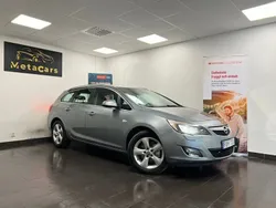 Grå Begagnad 2012 Opel Astra Kombi | 75 000 kr (Marknadspris)