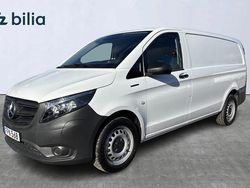 Vit Begagnad 2024 Mercedes e-Vito Van | 439 000 kr (Dyr)