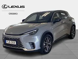 Grå Begagnad 2024 Lexus LBX SUV | 349 900 kr (Marknadspris)