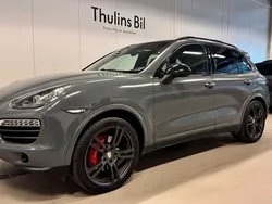 Svart Begagnad 2012 Porsche Cayenne Sport SUV | 199 900 kr