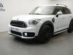 Vit Begagnad 2018 Mini Cooper Countryman Salt SUV | 219 900 kr (Marknadspris)
