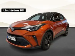 Orange Begagnad 2020 Toyota C-HR Edition SUV | 289 900 kr (Marknadspris)
