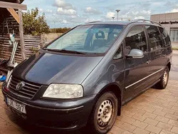 Grå Begagnad 2007 VW Sharan Freestyle Minibuss | 25 000 kr