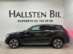Svart Begagnad 2021 Mercedes GLC300e SUV | 329 000 kr (Superpris)
