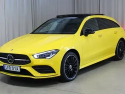 Gul Begagnad 2022 Mercedes CLA250e AMG Sedan | 349 900 kr