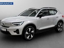 Silver Begagnad 2024 Volvo XC40 Plus SUV | 399 900 kr (Superpris)
