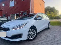 Begagnad 2018 Kia Ceed Halvkombi | 89 700 kr