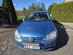 Blå Begagnad 2005 VW Golf IV Halvkombi | 29 000 kr (Marknadspris)