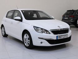 Vit Begagnad 2014 Peugeot 308 Active Halvkombi | 79 900 kr (Marknadspris)