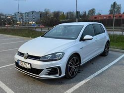 Begagnad 2018 VW Golf VII GTE Halvkombi | 169 000 kr (Marknadspris)