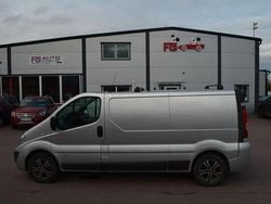 Silver Begagnad 2011 Nissan Primastar Minibuss | 74 900 kr (Lite dyr)