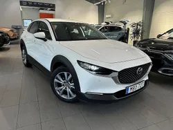 Arctic white Begagnad 2021 Mazda CX-30 Sky SUV | 229 900 kr (Marknadspris)