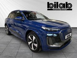 Ascariblå metallic Begagnad 2024 Audi Q6 e-tron SUV | 779 000 kr (Marknadspris)