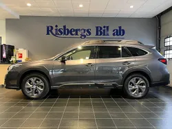 Grå Begagnad 2021 Subaru Outback SUV | 329 900 kr (Bra pris)