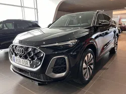 Svart (mytsvart metallic) Ny 2025 Audi Q5 SUV | 765 500 kr (Dyr)