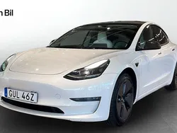 Vit Begagnad 2022 Tesla Model 3 Long Range AWD Sedan | 389 500 kr