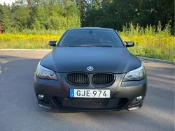 Svart Begagnad 2010 BMW 520 M Sport Sedan | 94 999 kr (Marknadspris)