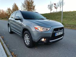 Mörkgrå (grå) Begagnad 2011 Mitsubishi ASX SUV | 69 999 kr (Marknadspris)