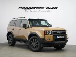 Gul/vit Begagnad 2024 Toyota Land Cruiser Edition SUV | 1 095 000 kr (Dyr)