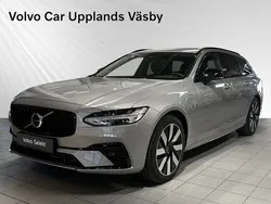 Grå Begagnad 2024 Volvo V90 Plus Kombi | 514 900 kr (Marknadspris)