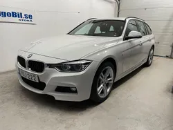 Vit Begagnad 2017 BMW 330 M Sport Kombi | 269 500 kr (Marknadspris)