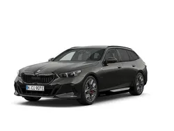 Oxide grey metallic Begagnad 2025 BMW 530e M Sport Kombi | 799 500 kr