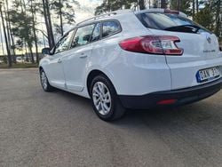 Vit Begagnad 2014 Renault Mégane GrandTour Kombi | 59 999 kr (Marknadspris)