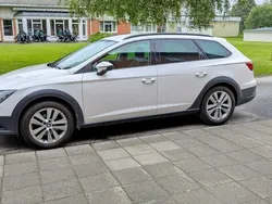 Vit Begagnad 2016 Seat Leon X-Perience 4Drive Kombi | 85 000 kr (Superpris)