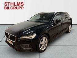 Svart Begagnad 2021 Volvo V60 Momentum Kombi | 244 900 kr (Bra pris)