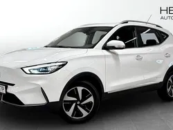 Vit (white) Begagnad 2022 MG ZS Comfort Sedan | 239 900 kr (Bra pris)