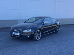 Svart Begagnad 2009 Audi S5 Sportkupé | 104 900 kr (Marknadspris)