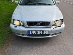 Volvo S40