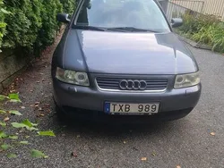 Grå Begagnad 2003 Audi A3 Attraction Halvkombi | 8 000 kr