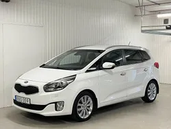 Vit Begagnad 2014 Kia Carens Minibuss | 119 900 kr (Marknadspris)