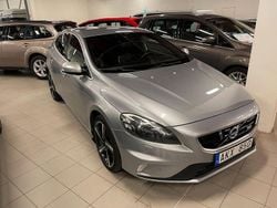 Silver Begagnad 2013 Volvo V40 R-Design Kombi | 135 000 kr (Marknadspris)