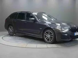 Grå Begagnad 2022 BMW 530e Kombi | 399 000 kr