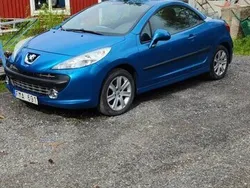 Blå Begagnad 2007 Peugeot 207 CC Cab | 52 000 kr (Marknadspris)