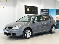 Mörkgrå Begagnad 2006 VW Golf V Halvkombi | 79 900 kr (Dyr)